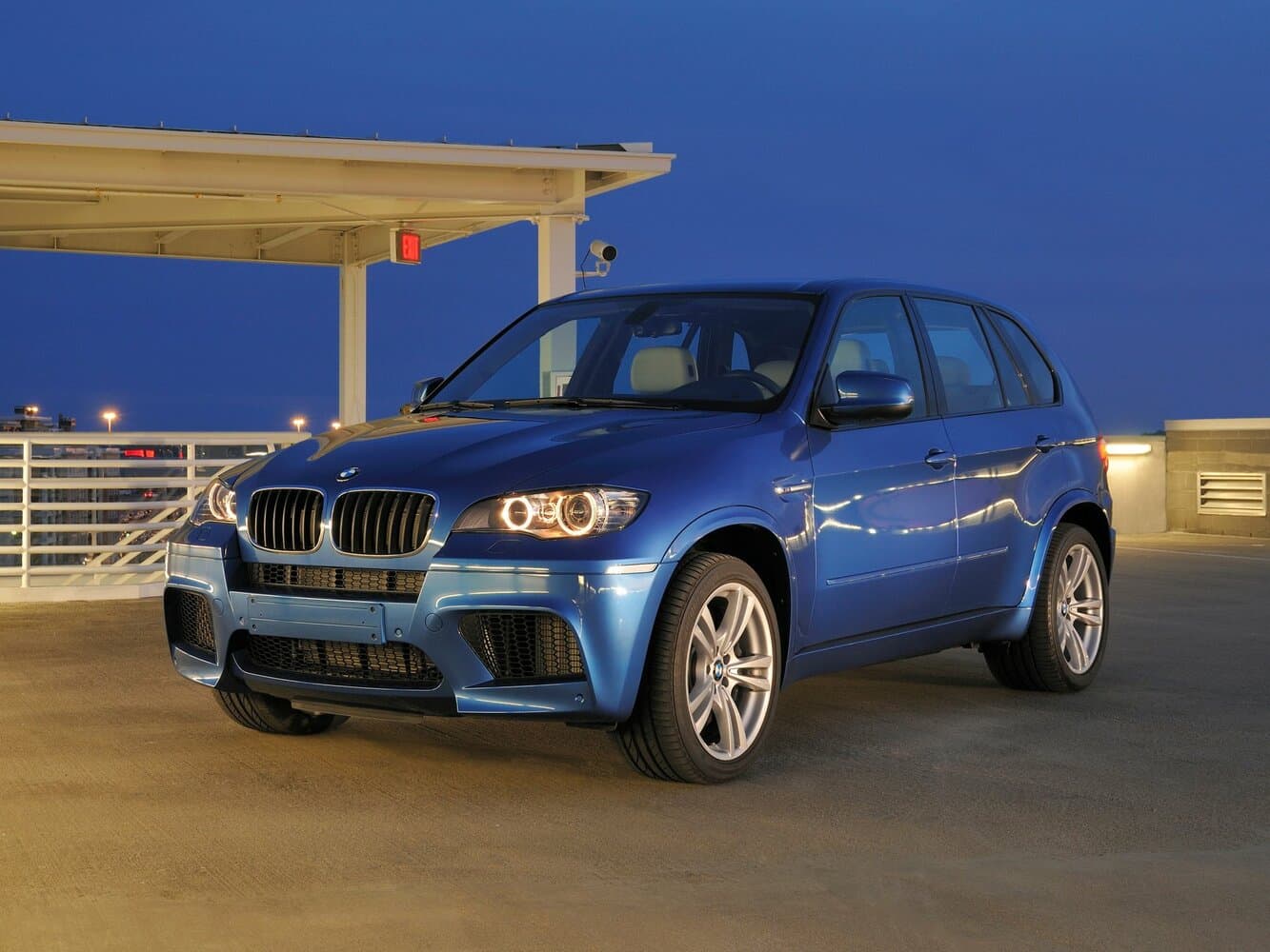 BMW X5 M I (E70)