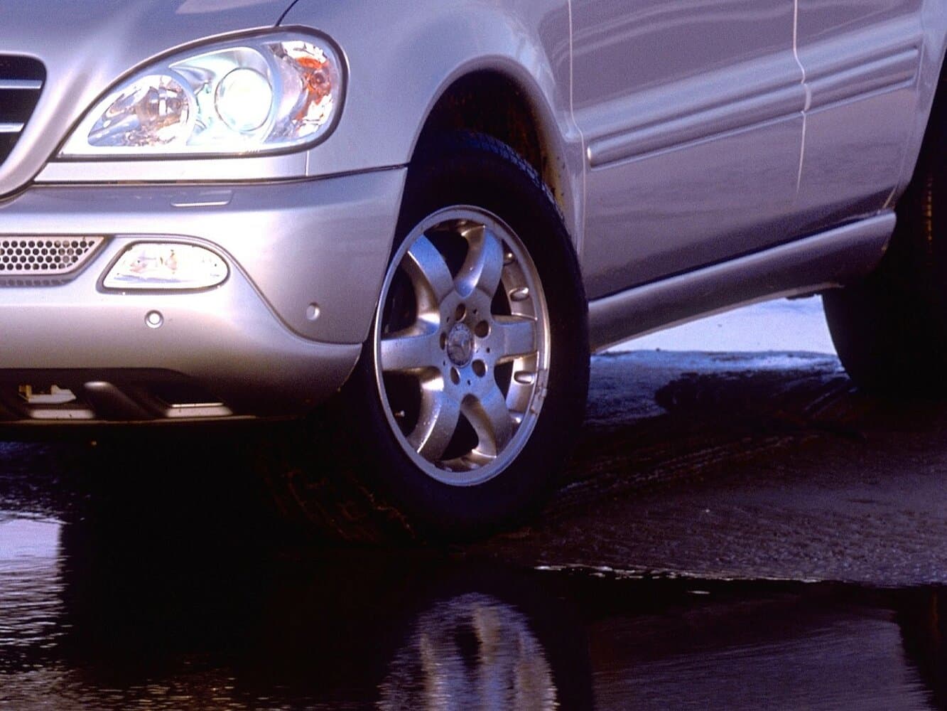 Mercedes-Benz M-Class I (W163) Рестайлинг Внедорожник 5 дв., фото 9