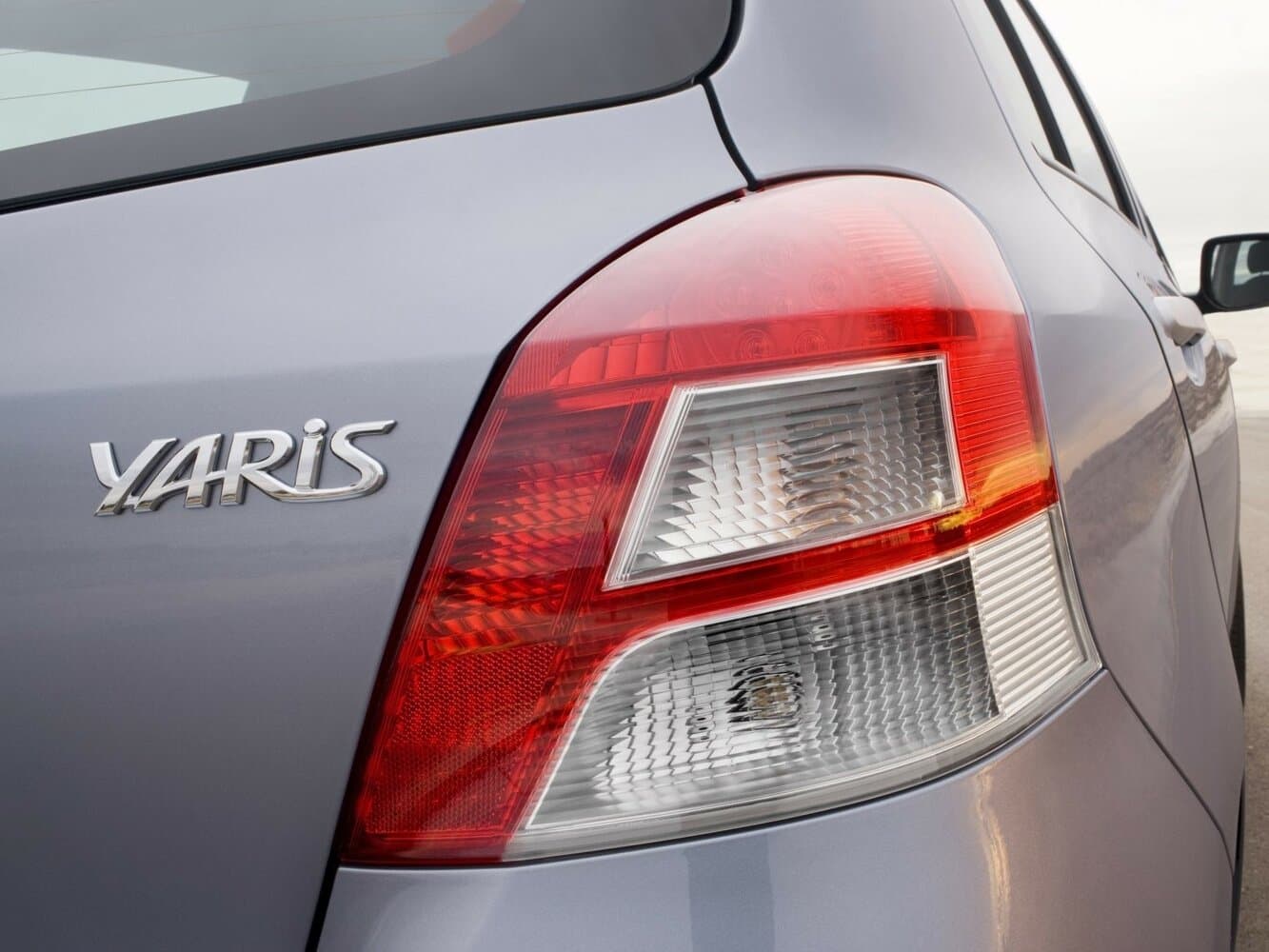 Toyota Yaris II Рестайлинг Хэтчбек 5 дв., фото 11
