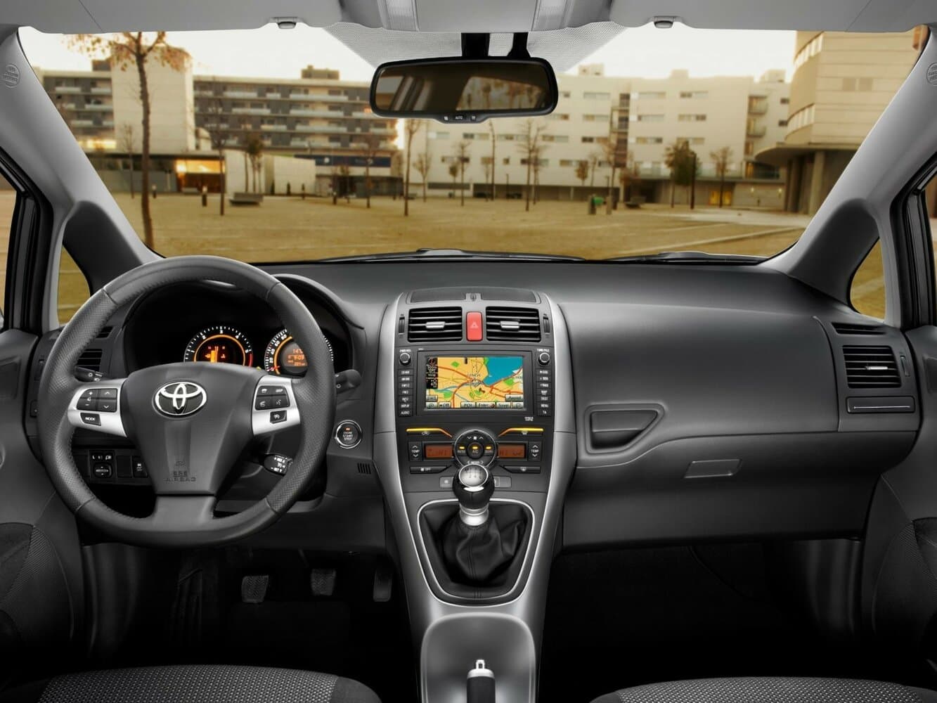Toyota Auris I Рестайлинг Хэтчбек 5 дв., фото 6