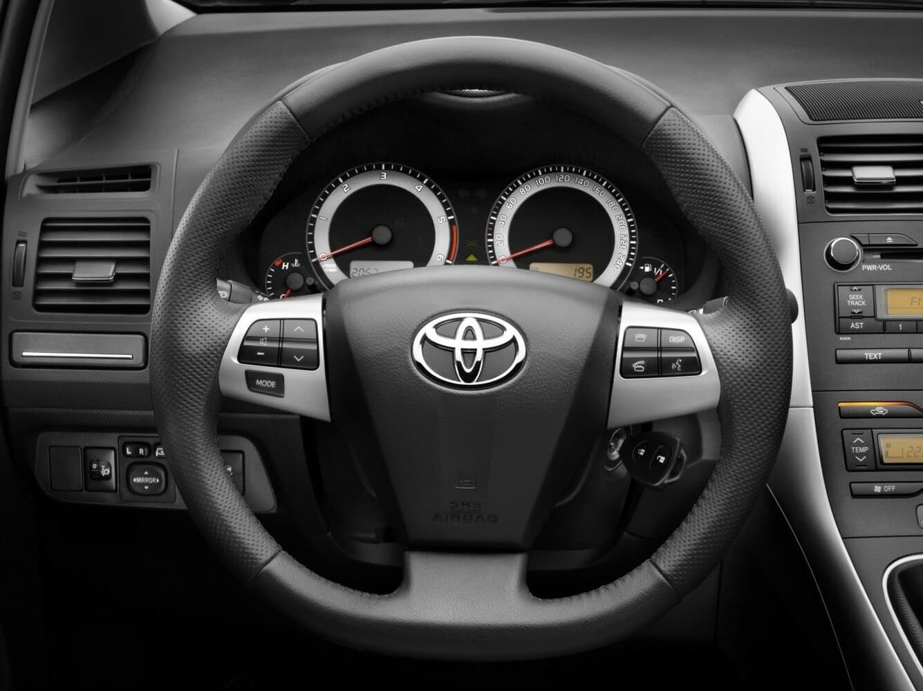 Toyota Auris I Рестайлинг Хэтчбек 5 дв., фото 8