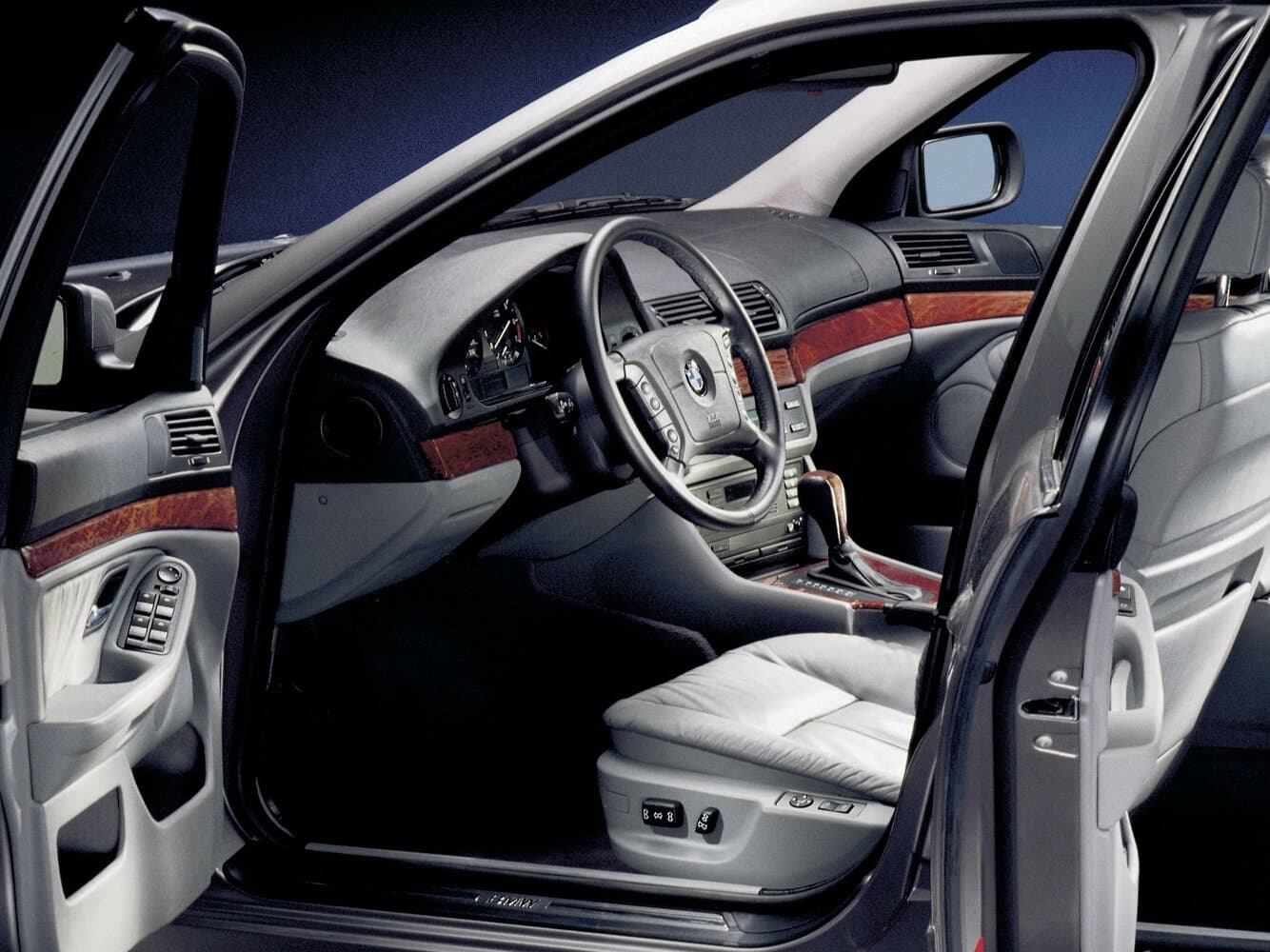 BMW 5 series IV (E39) Седан, фото 13