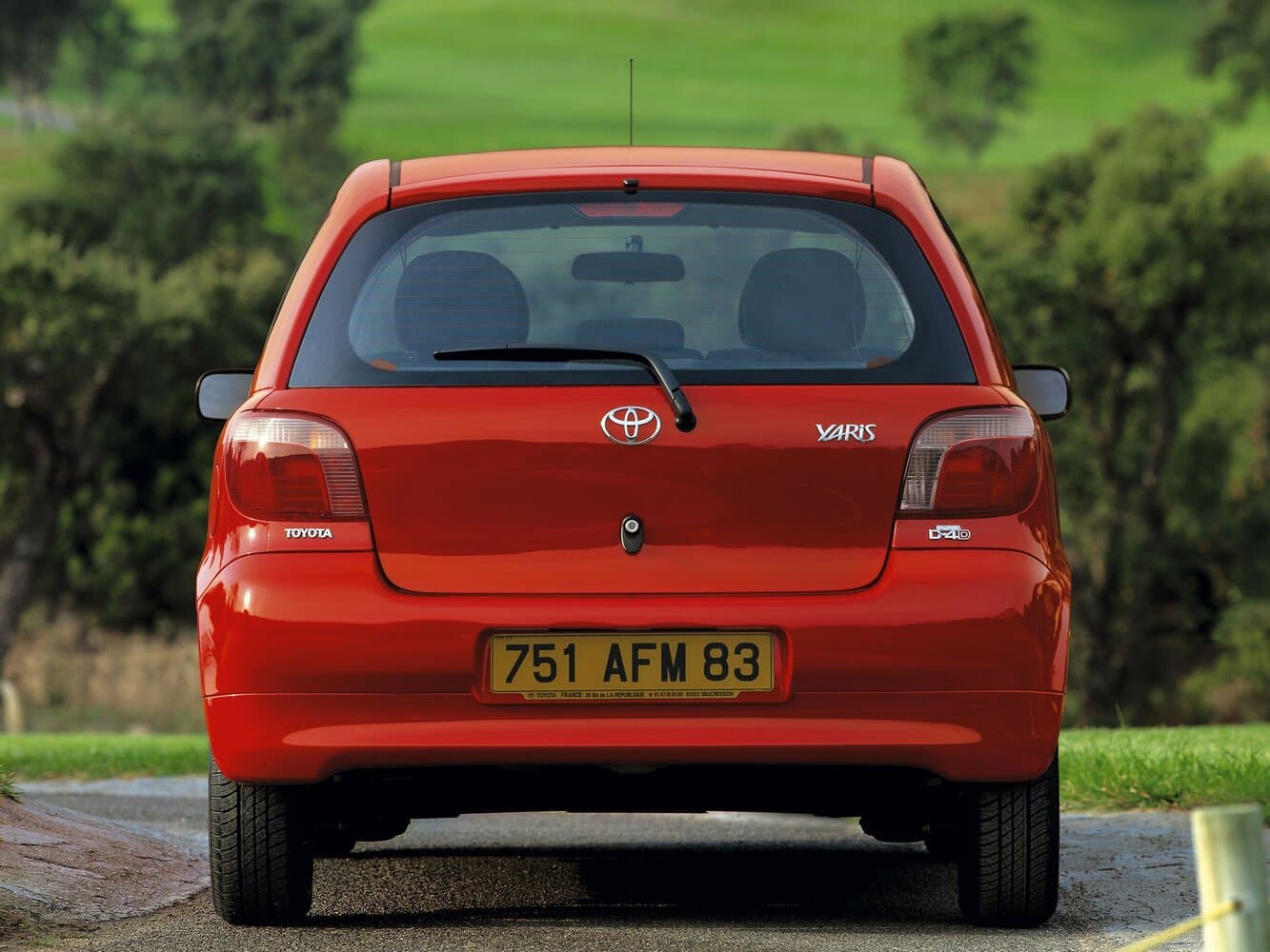 Toyota Yaris I Хэтчбек 3 дв., фото 4