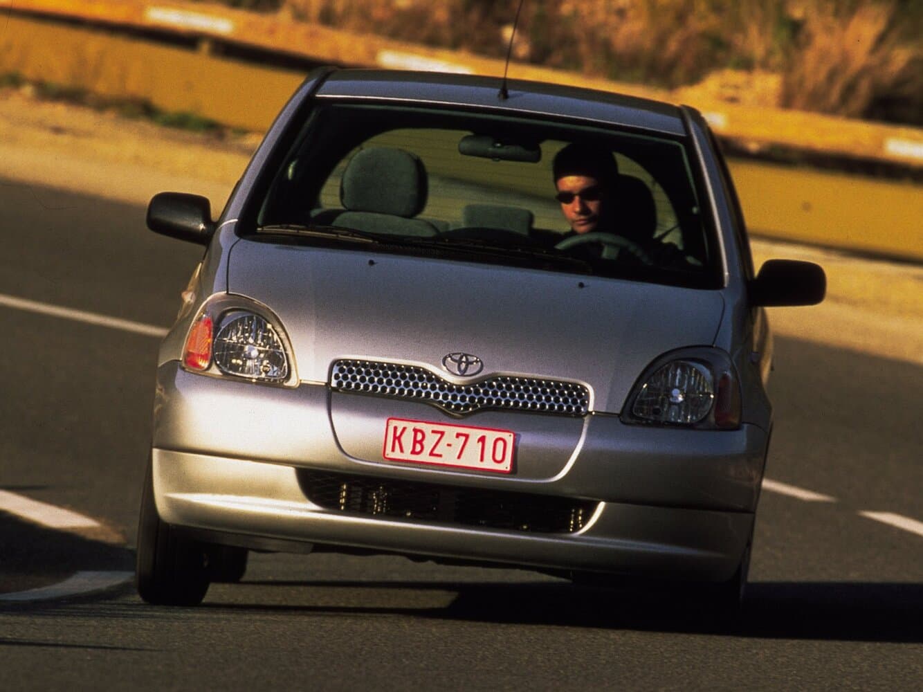 Toyota Yaris I Хэтчбек 5 дв., фото 3