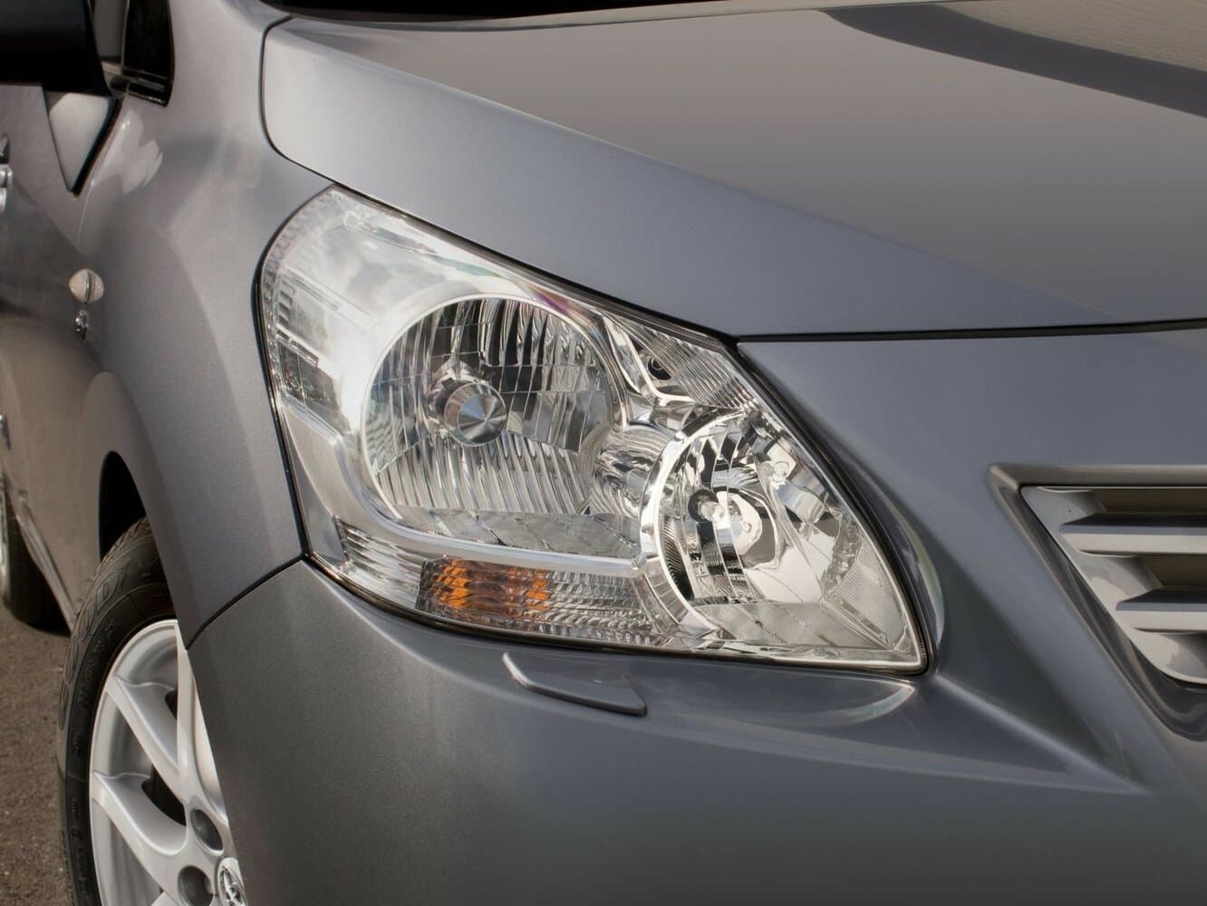 Toyota Verso I Компактвэн, фото 16