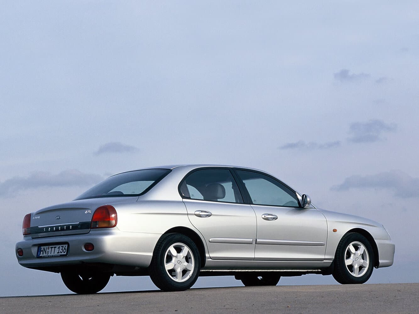 Hyundai Sonata IV (EF) Седан, фото 3