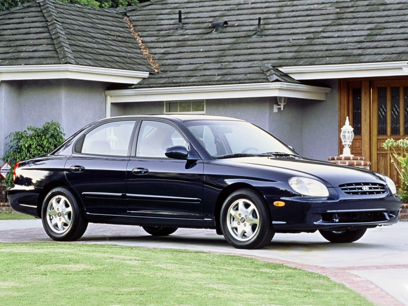 Hyundai Sonata IV (EF) Седан, фото 2
