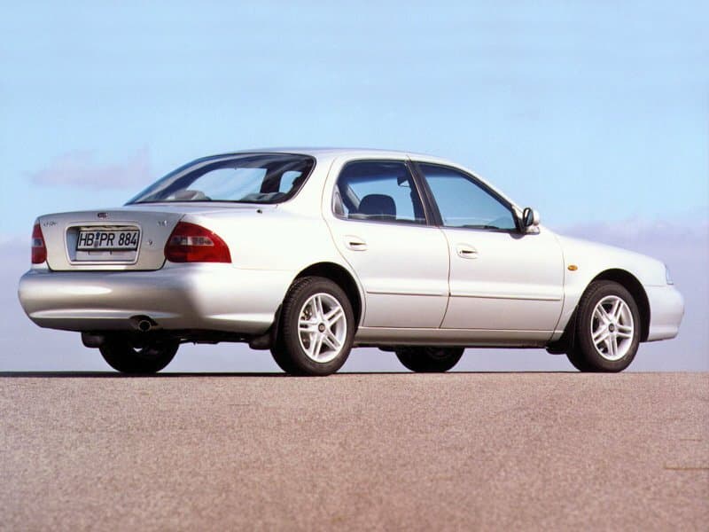 Kia Clarus II Седан, фото 2