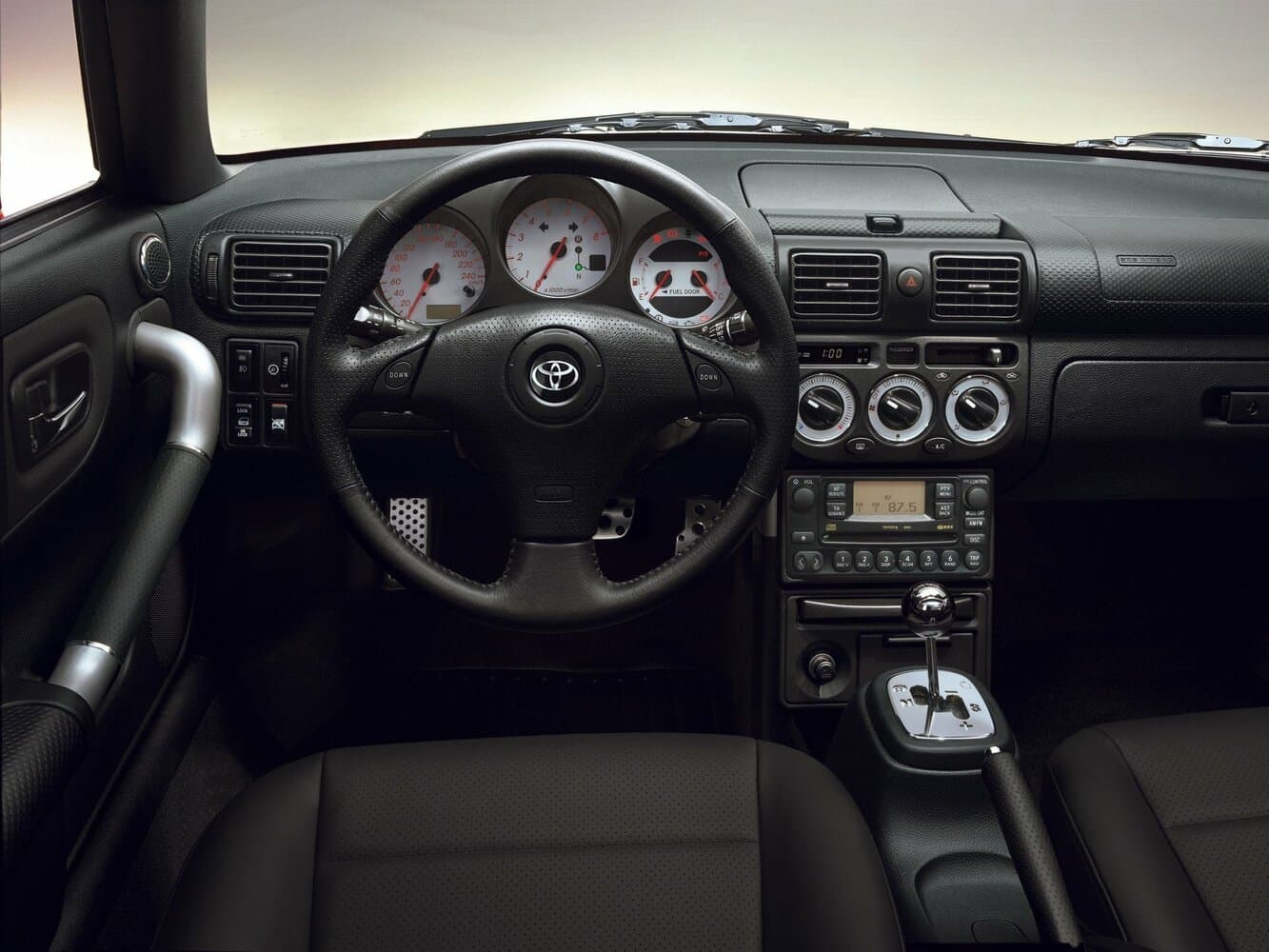 Toyota MR2 III (W30) Родстер, фото 3
