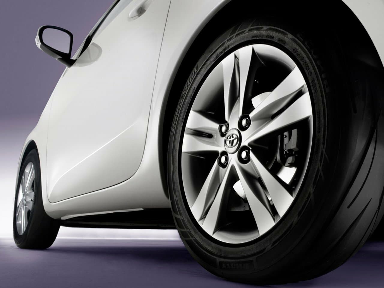 Toyota iQ Хэтчбек 3 дв., фото 18