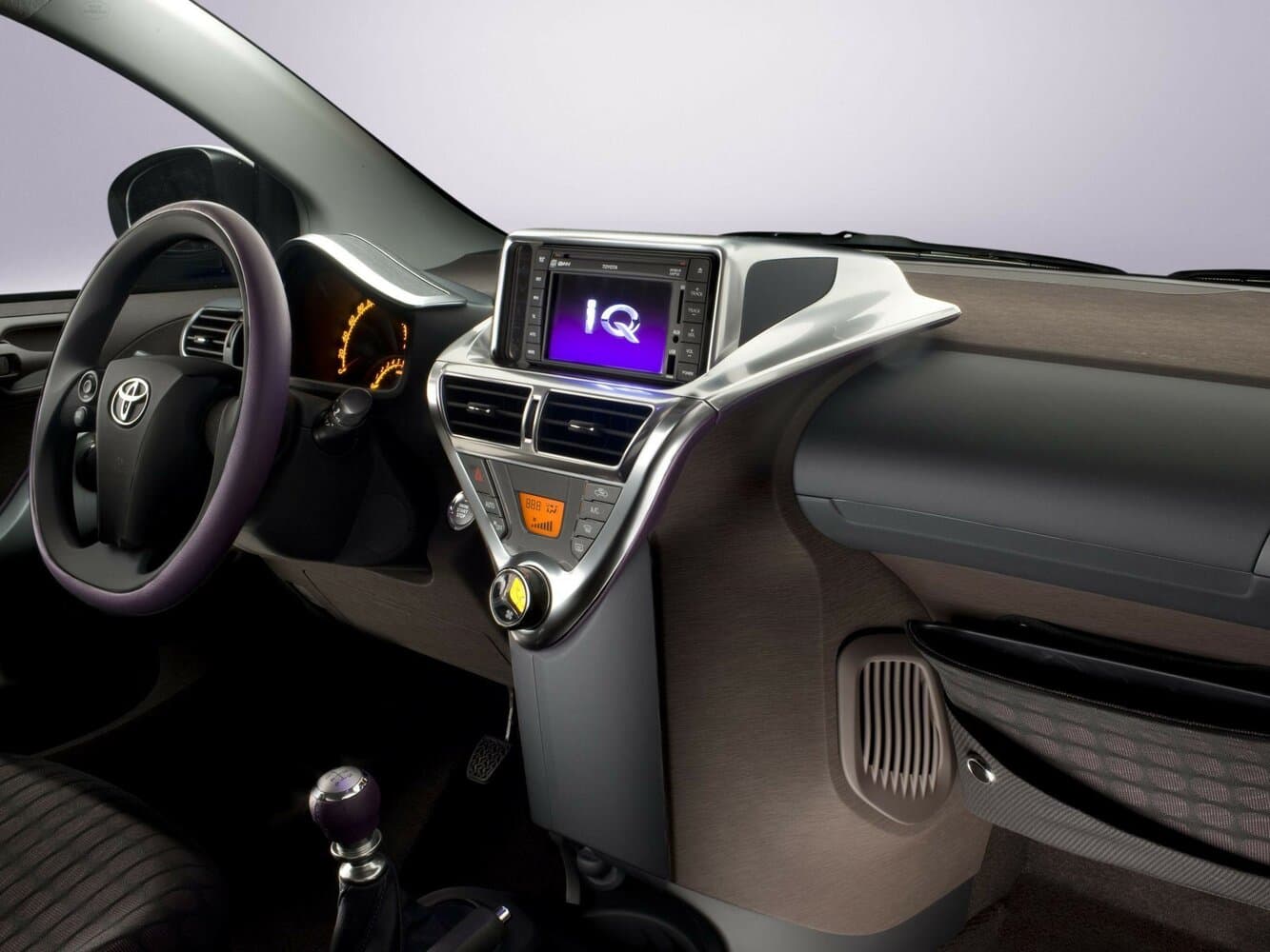 Toyota iQ Хэтчбек 3 дв., фото 7