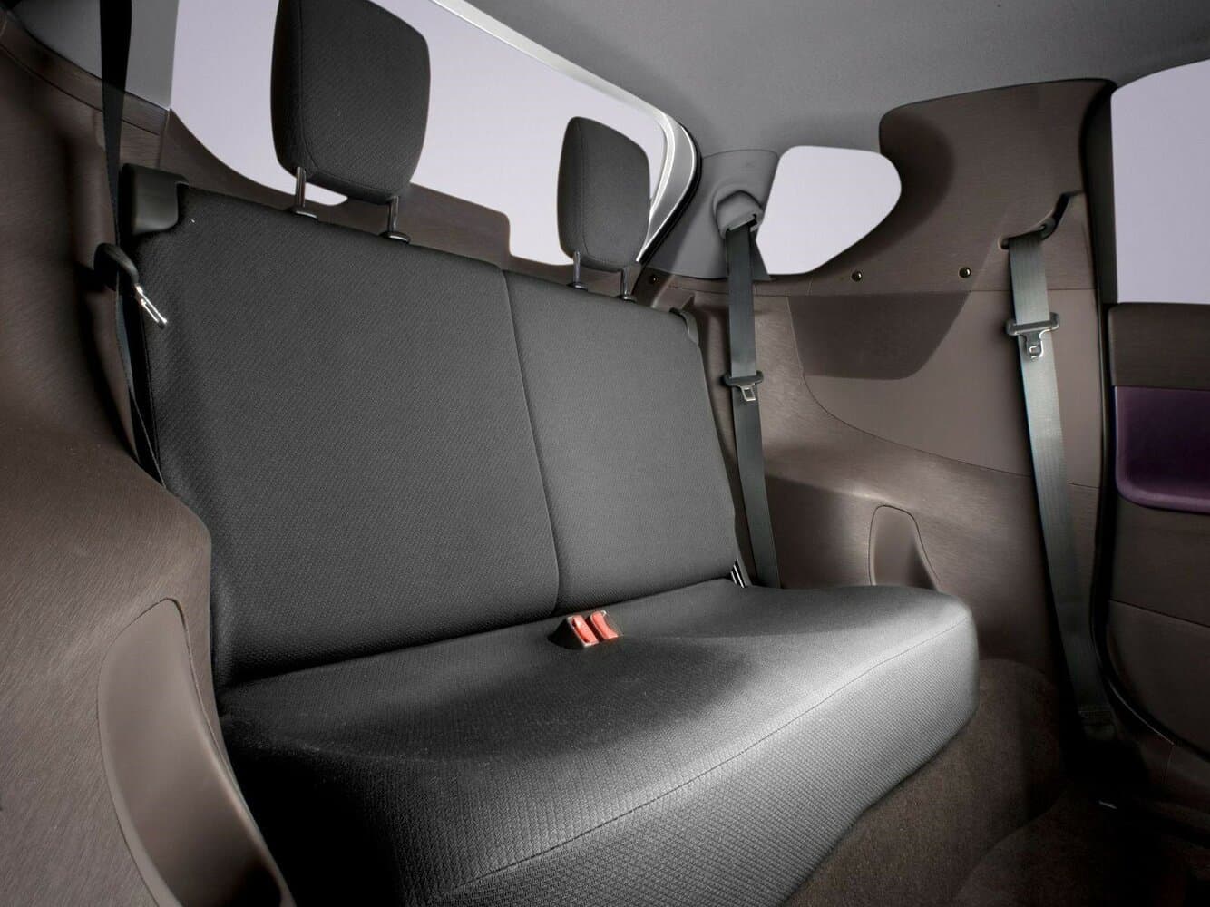 Toyota iQ Хэтчбек 3 дв., фото 10