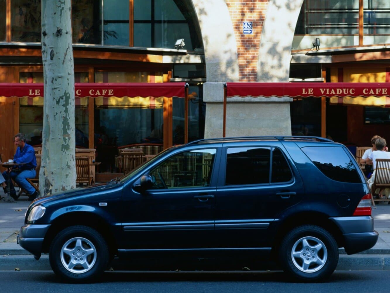 Mercedes-Benz M-Class I (W163) Внедорожник 5 дв., фото 2