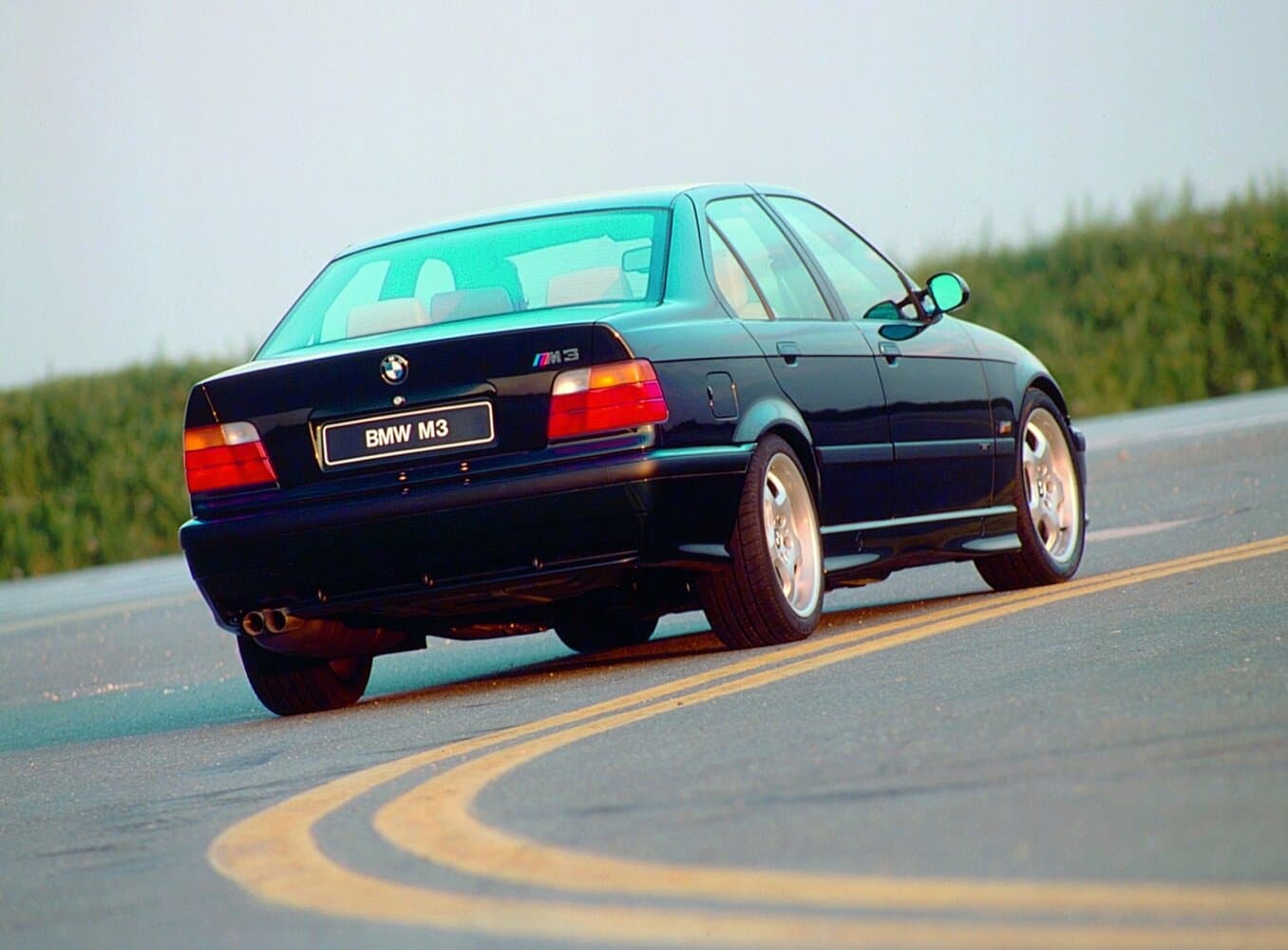 BMW M3 II (E36) Седан, фото 3