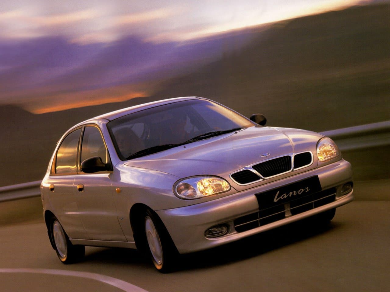 Daewoo Lanos  Хэтчбек 5 дв.