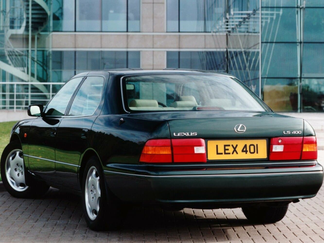 Lexus LS II Седан, фото 4
