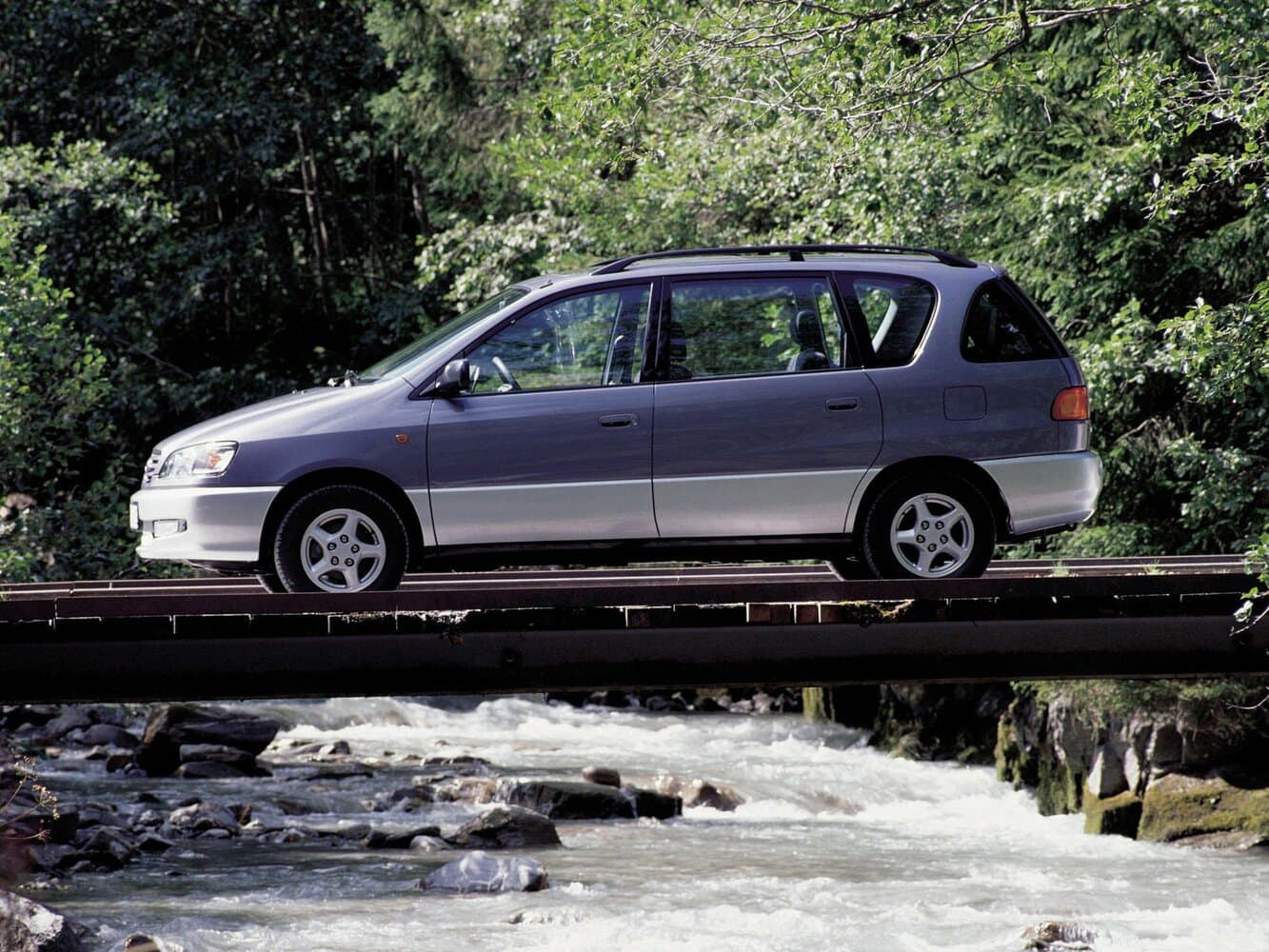 Toyota Picnic I Компактвэн, фото 2