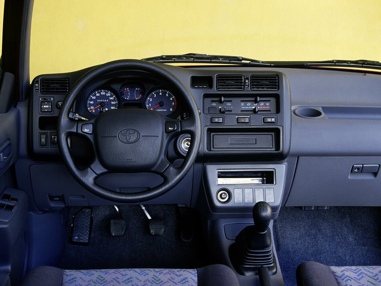 Toyota RAV4 I (XA10) Внедорожник 3 дв., фото 5