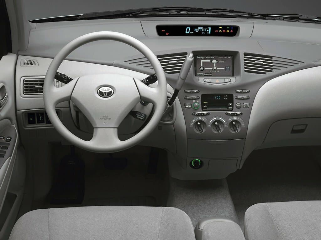 Toyota Prius I (XW10) Седан, фото 5