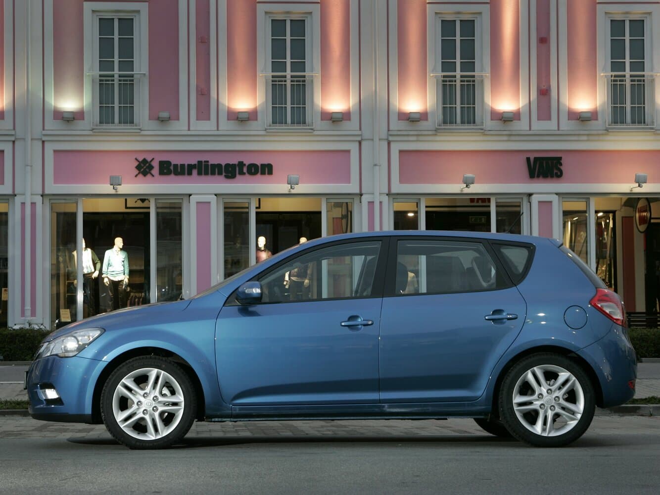 Kia Ceed I Рестайлинг Хэтчбек 5 дв., фото 2