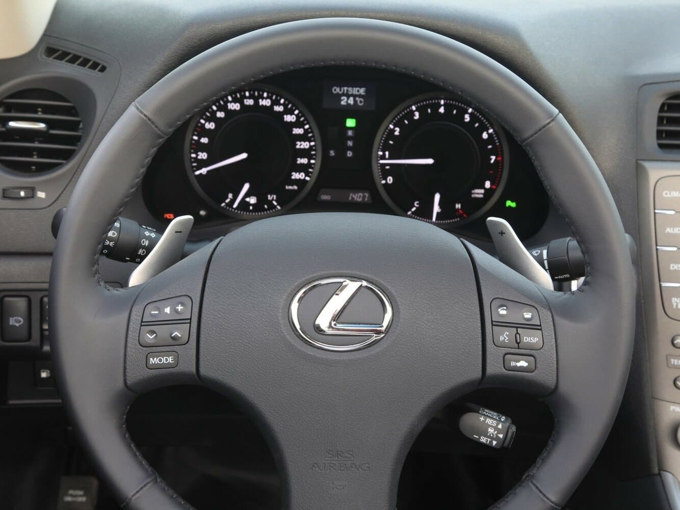 Lexus IS II Рестайлинг 2 Кабриолет, фото 9