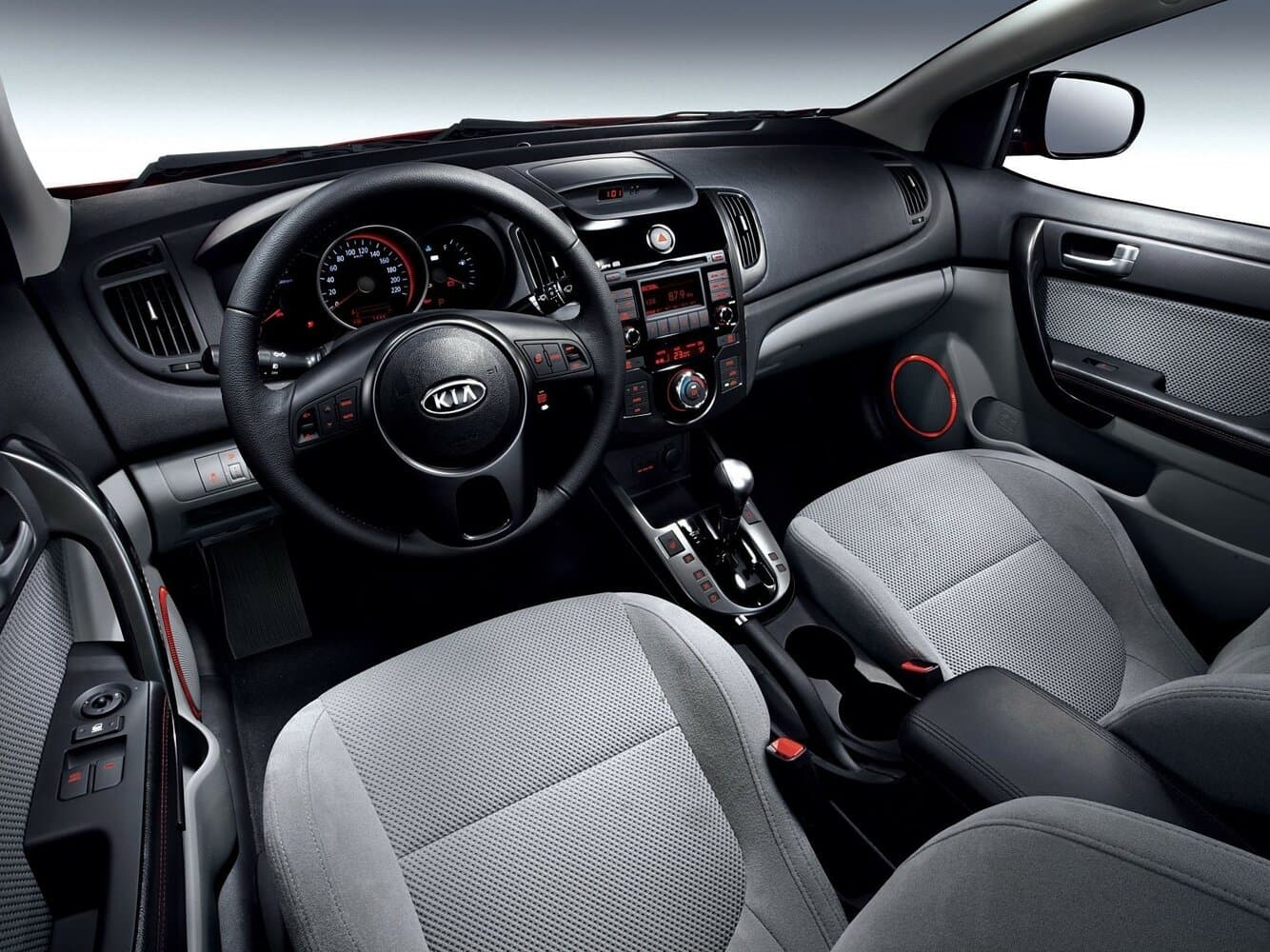 Kia Cerato II Купе Koup, фото 5