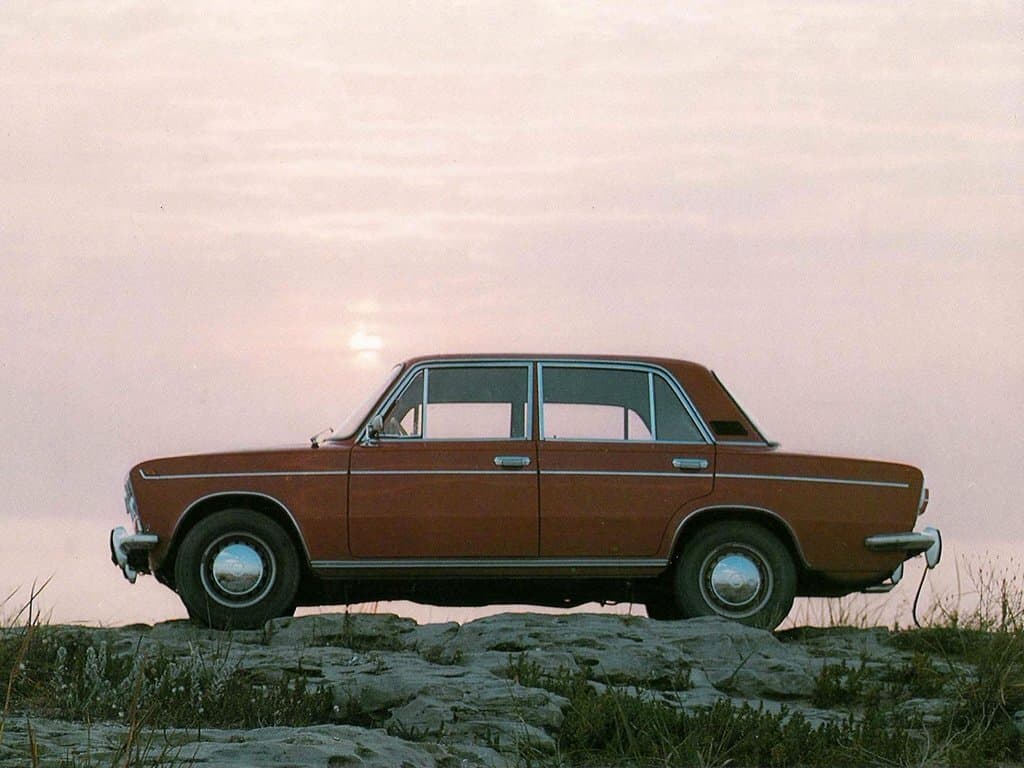 Lada (ВАЗ) 2103  Седан, фото 2