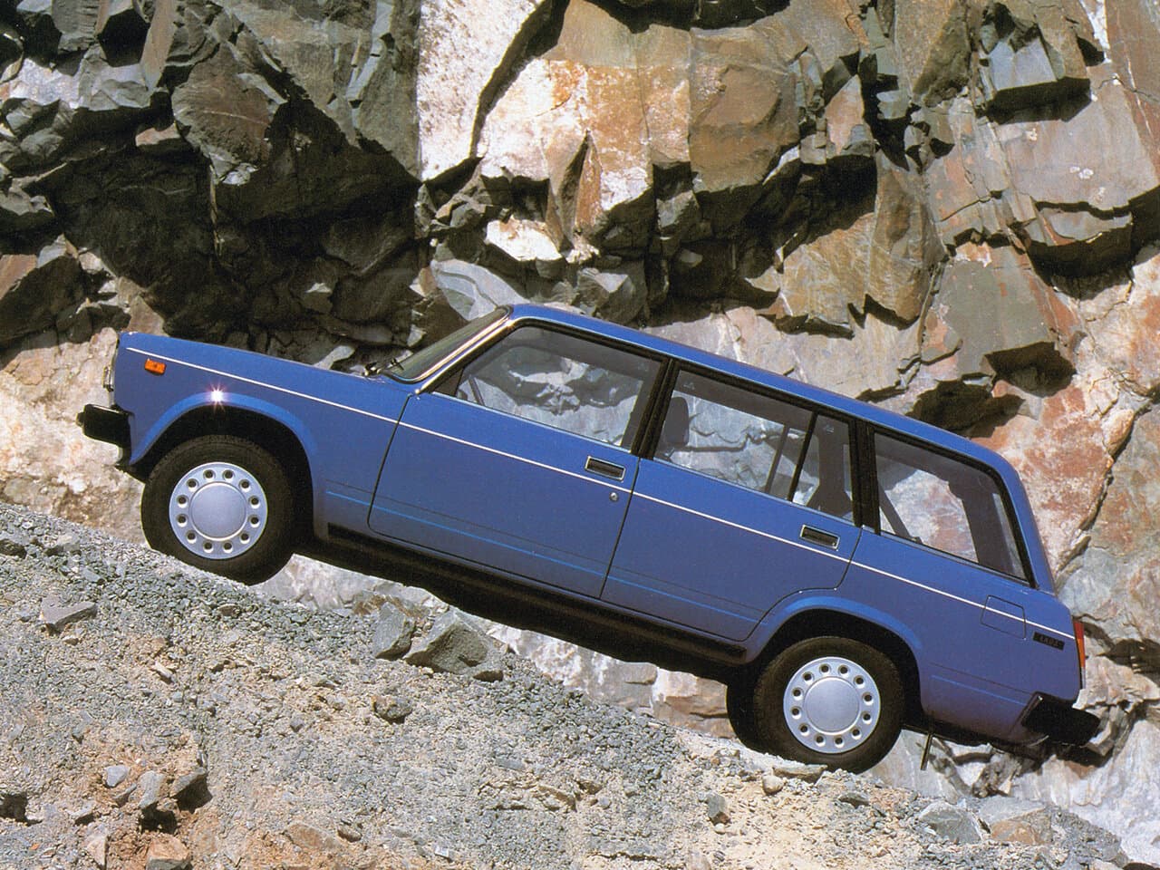 Lada (ВАЗ) 2104 Универсал 5 дв., фото 2