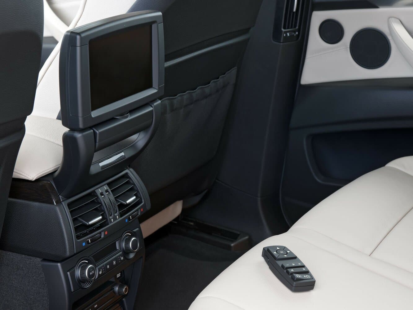 BMW X5 II (E70) Рестайлинг Внедорожник 5 дв., фото 20
