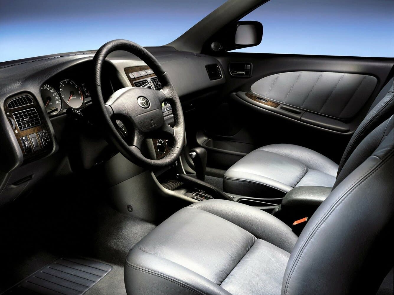 Toyota Avensis I Рестайлинг Универсал 5 дв., фото 6