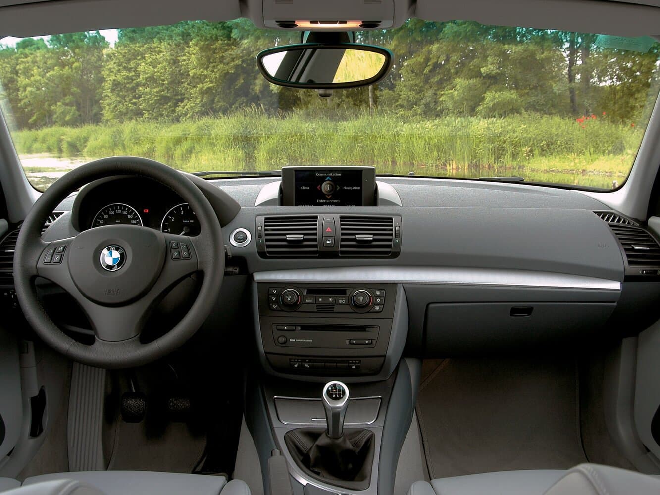 BMW 1 series I (E81/E82/E87/E88) Хэтчбек 5 дв., фото 6