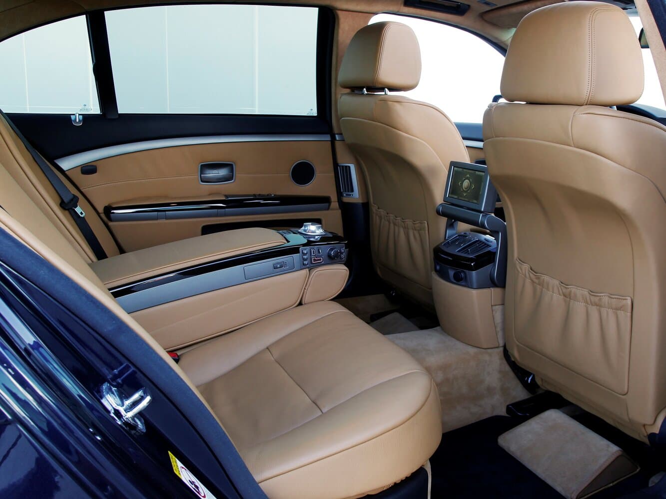 BMW 7 series IV (E65/E66) Седан Long, фото 11