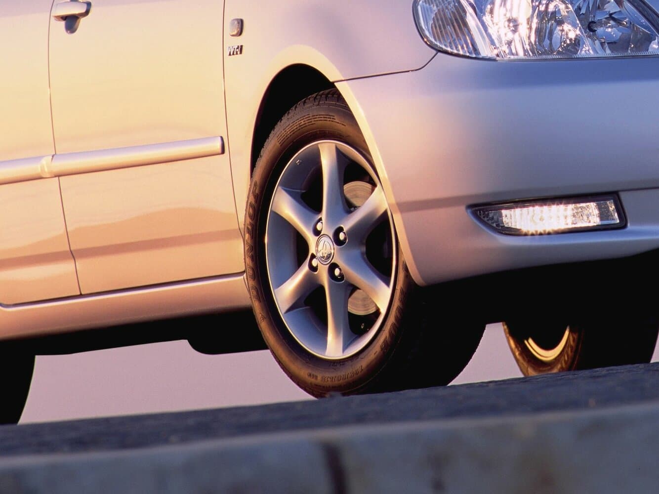 Toyota Corolla IX (E120, E130) Седан, фото 11