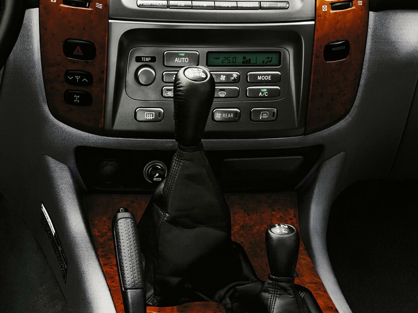 Toyota Land Cruiser 100 Series Рестайлинг 2 Внедорожник 5 дв., фото 10