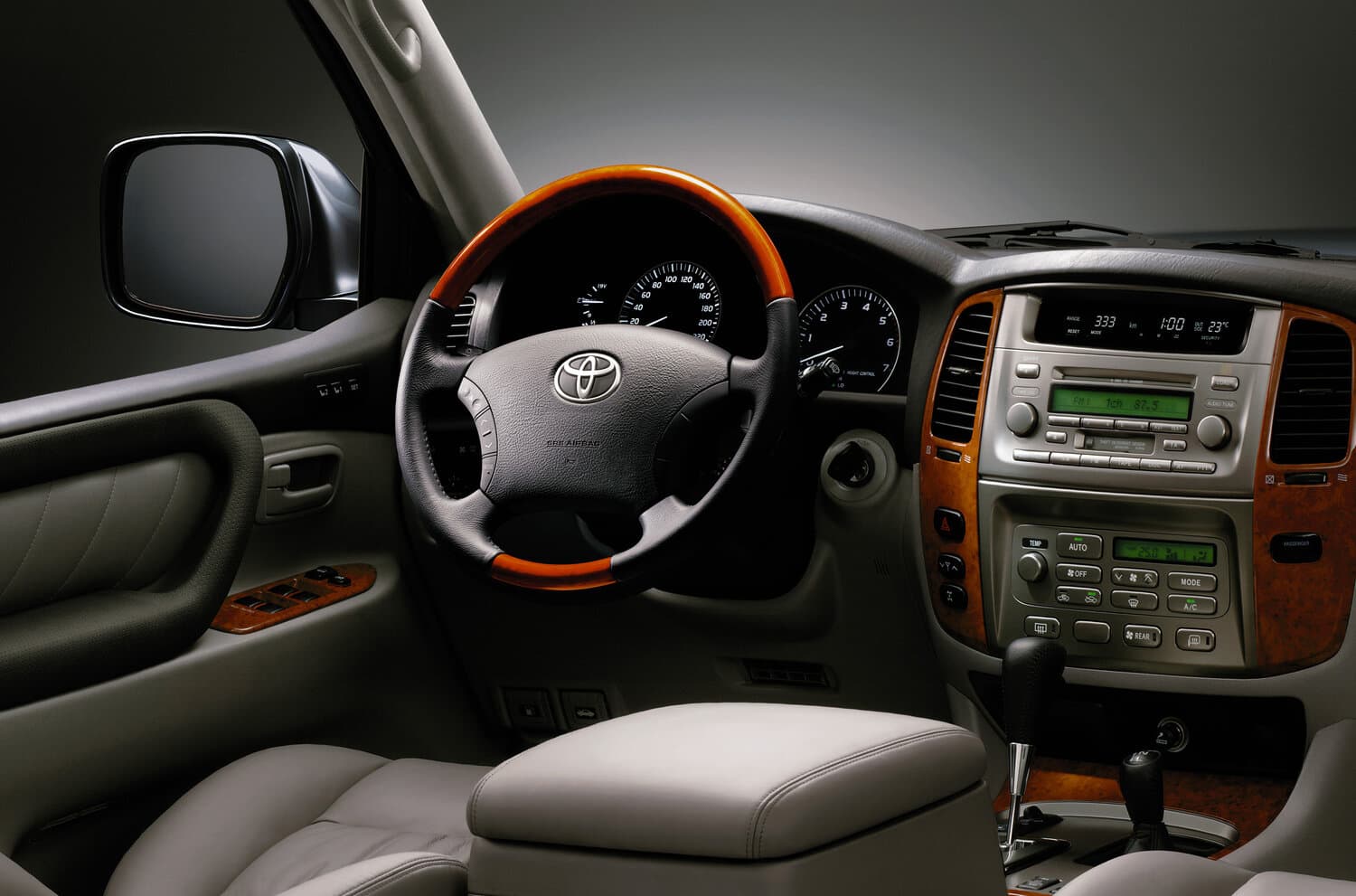 Toyota Land Cruiser 100 Series Рестайлинг 2 Внедорожник 5 дв., фото 7