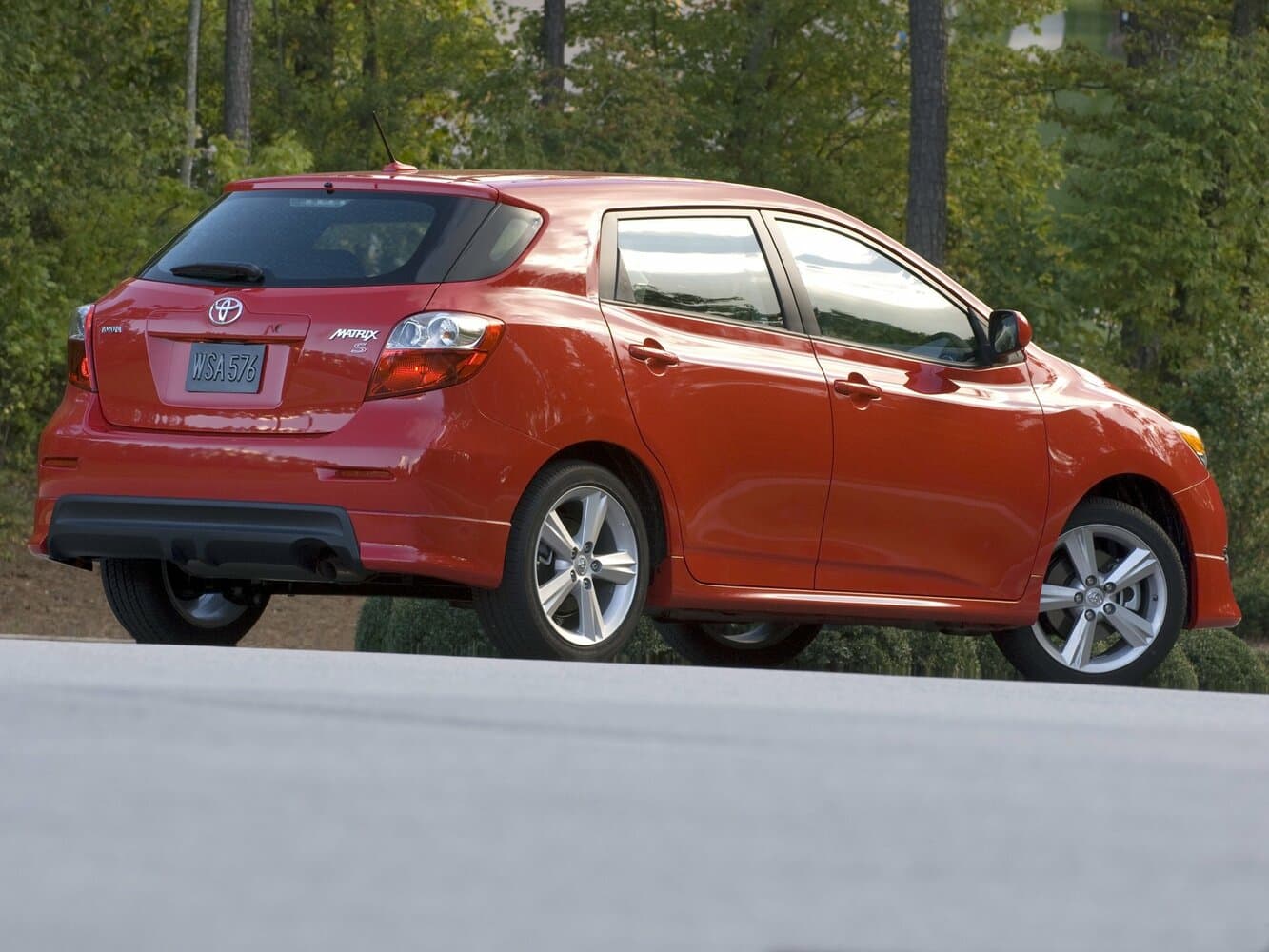 Toyota Matrix II (E140) Хэтчбек 5 дв., фото 2