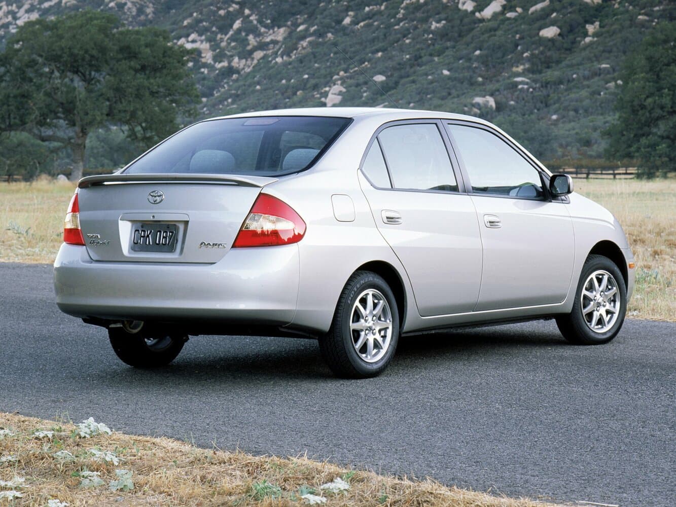 Toyota Prius I Рестайлинг (XW10) Седан, фото 2