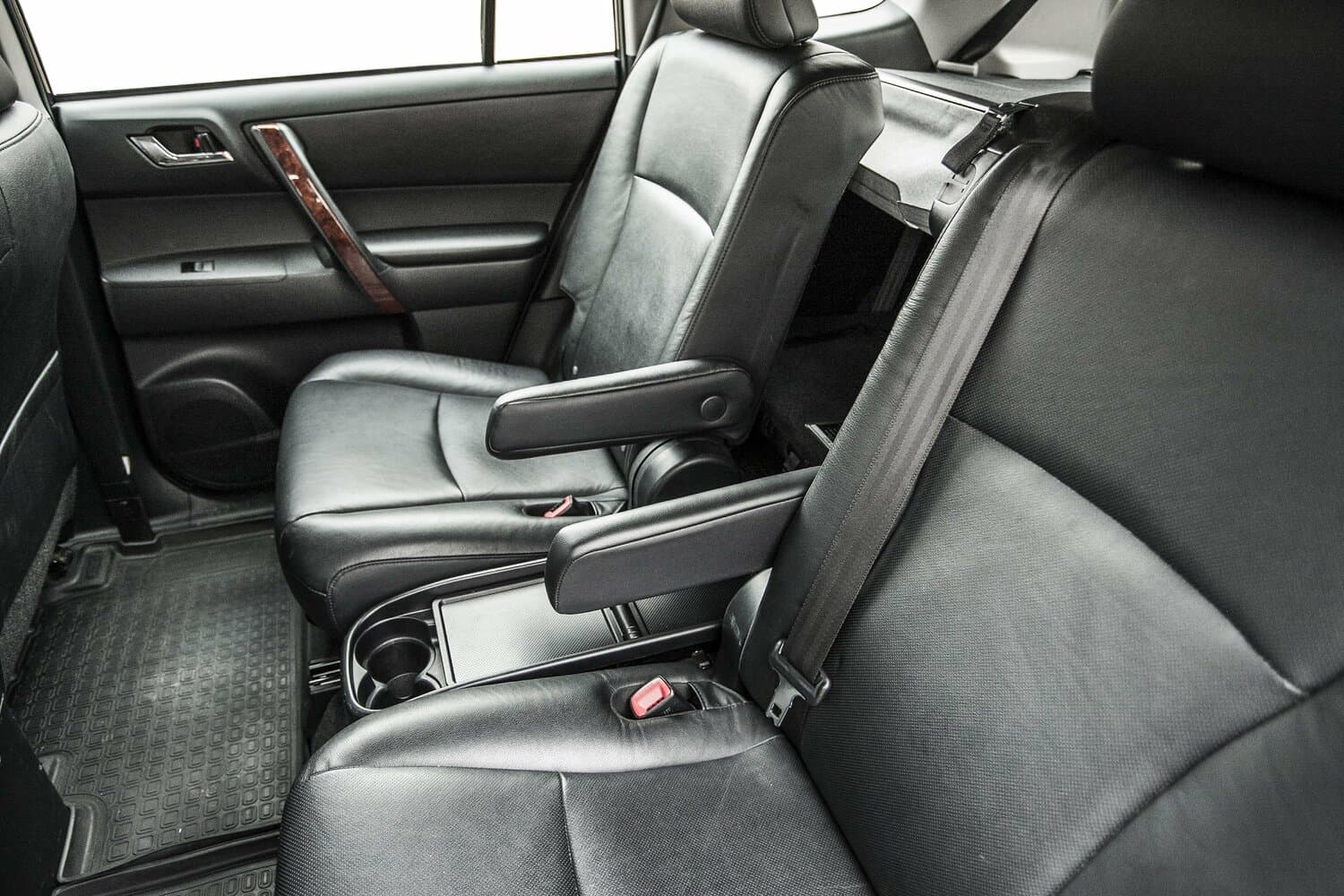 Toyota Highlander II (U40) Рестайлинг Внедорожник 5 дв., фото 16