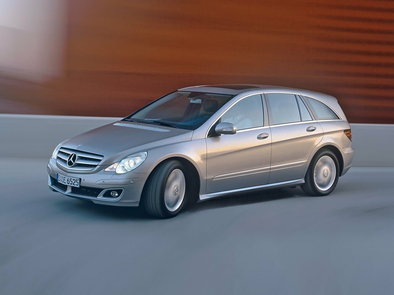 Mercedes-Benz R-Class I Минивэн