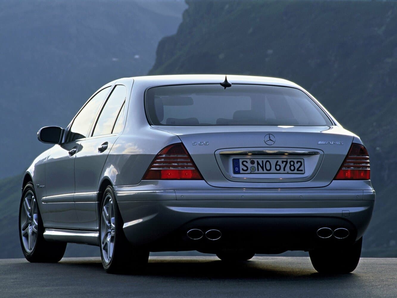 Mercedes-Benz S-Class AMG I (W220) Седан, фото 3