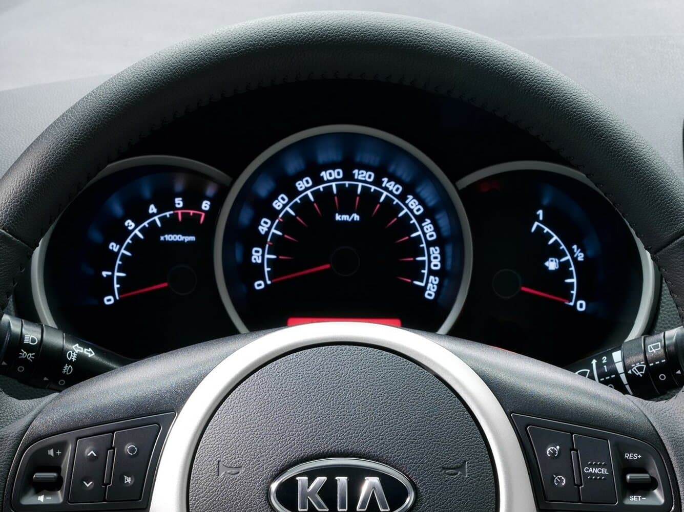 Kia Venga I Компактвэн, фото 8