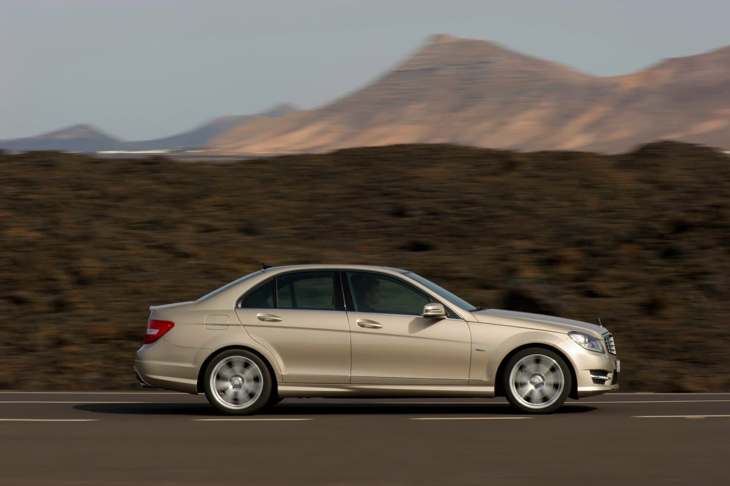 Mercedes-Benz C-Class III (W204) Рестайлинг Седан, фото 2