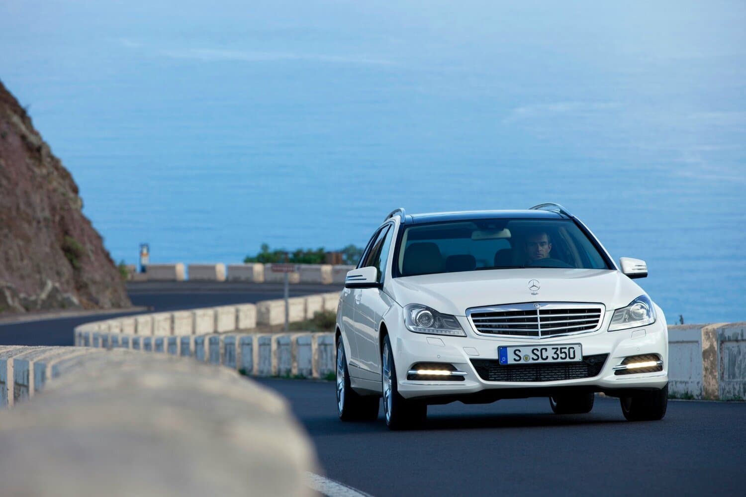 Mercedes-Benz C-Class III (W204) Рестайлинг Универсал 5 дв., фото 3