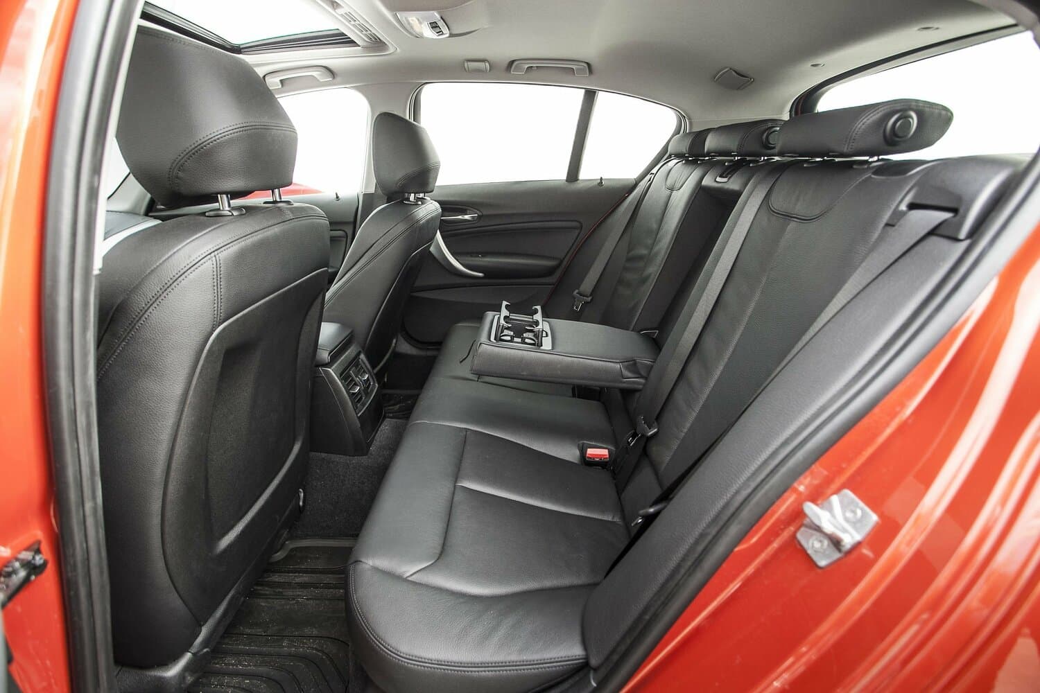 BMW 1 series II (F20/F21) Хэтчбек 5 дв., фото 28