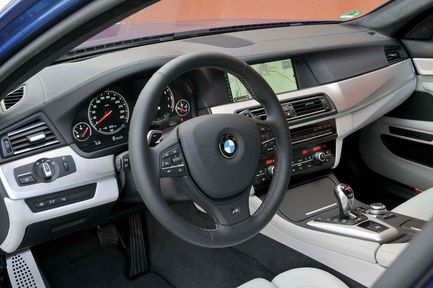BMW M5 V (F10) Седан, фото 13