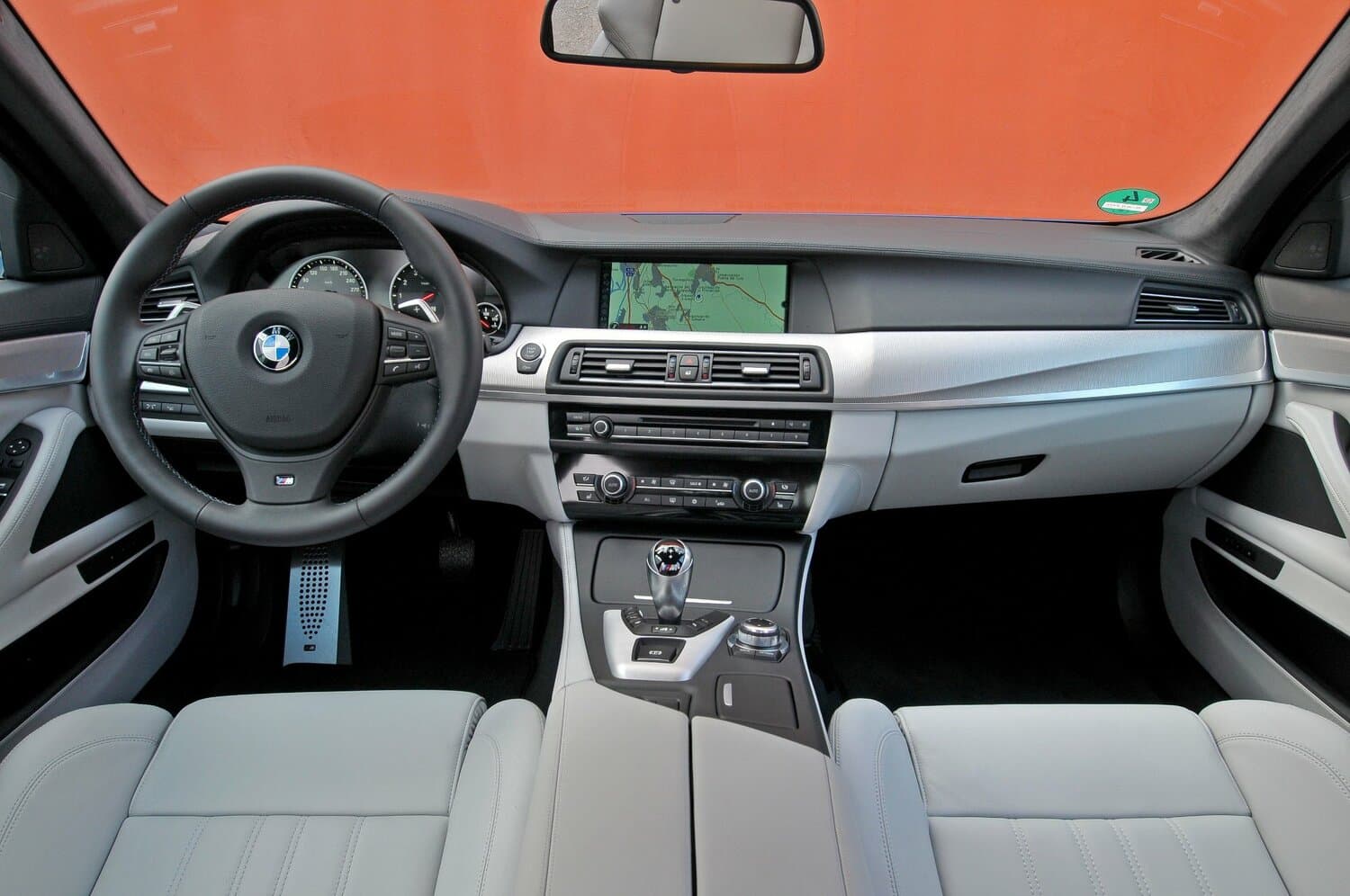 BMW M5 V (F10) Седан, фото 6