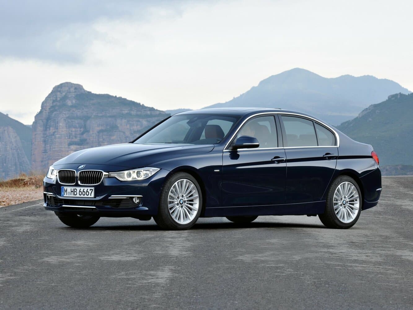 BMW 3 series VI (F3x)