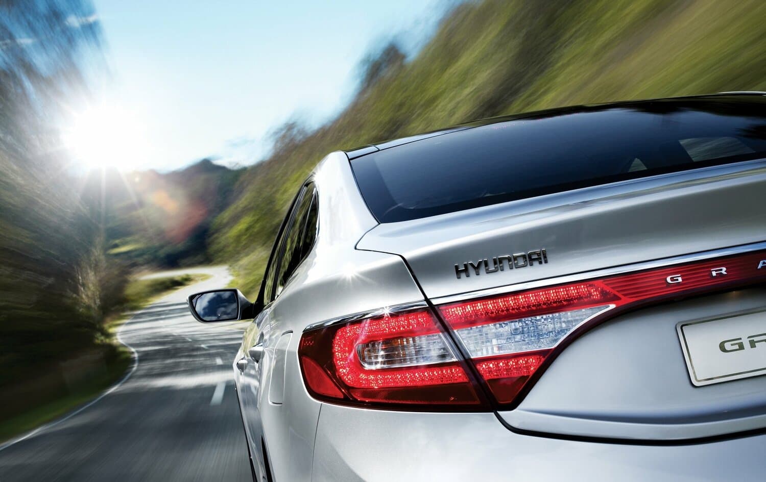 Hyundai Grandeur V Седан, фото 17