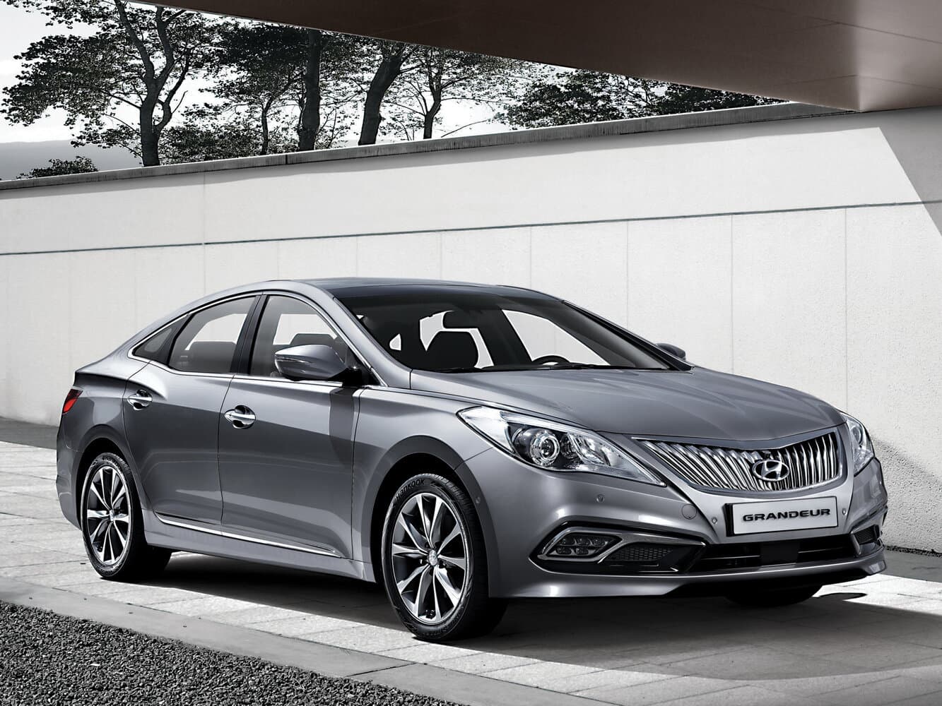 Hyundai Grandeur V
