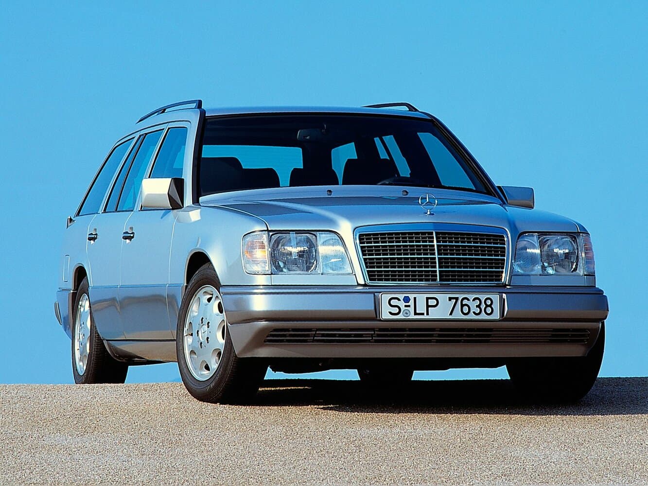 Mercedes-Benz E-Class I (W124) Универсал 5 дв., фото 2